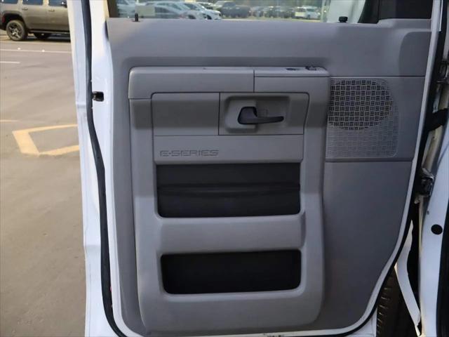 2014 Ford E-150 Commercial