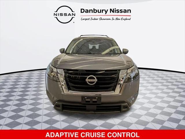 2025 Nissan Pathfinder SV 4WD