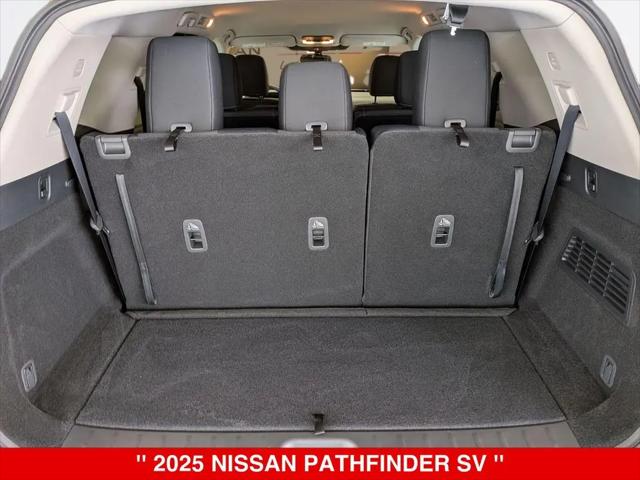 2025 Nissan Pathfinder SV 4WD