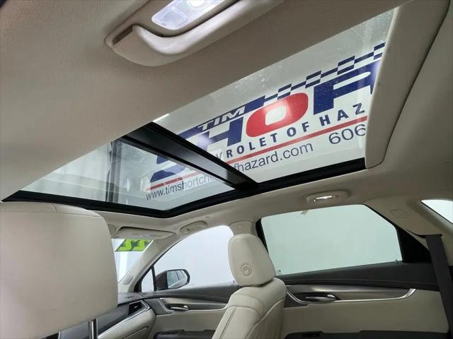 2022 Cadillac XT5 Premium Luxury