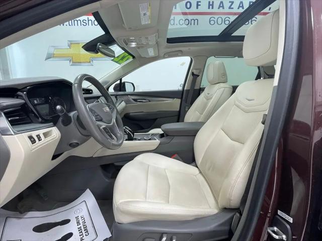 2022 Cadillac XT5 Premium Luxury
