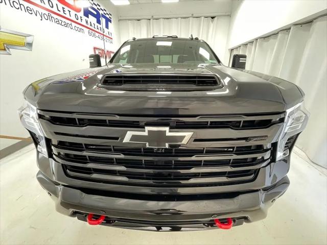2026 Chevrolet Silverado 2500HD Crew Cab, Standard Bed, LT, 4WD