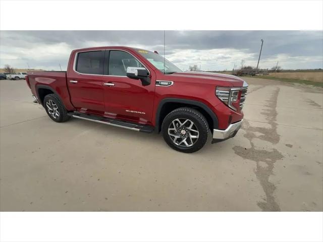 2024 GMC Sierra 1500 4WD Crew Cab Short Box SLT