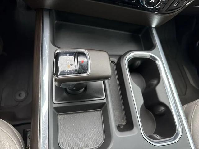 2024 GMC Sierra 1500 4WD Crew Cab Short Box SLT