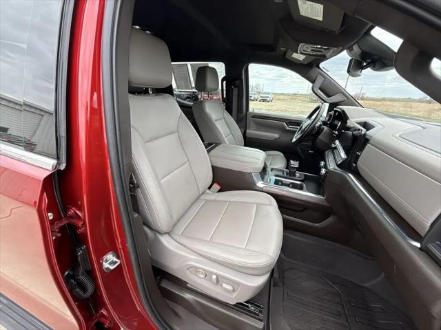 2024 GMC Sierra 1500 4WD Crew Cab Short Box SLT