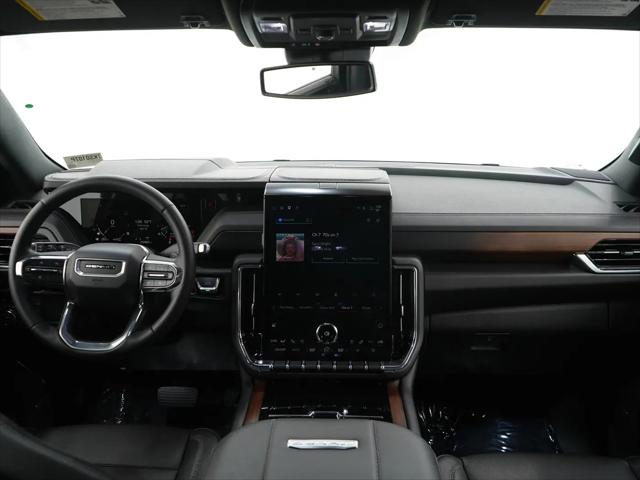 2025 GMC Yukon XL 4WD Denali