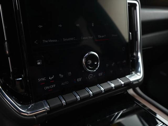 2025 GMC Yukon XL 4WD Denali
