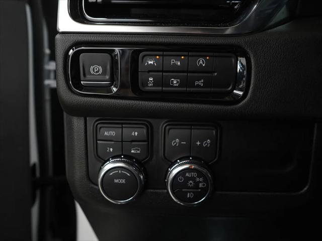2025 GMC Yukon XL 4WD Denali