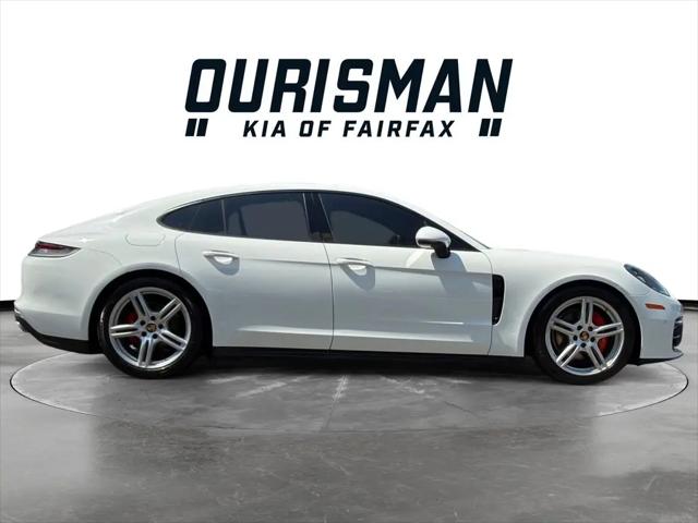 2021 Porsche Panamera 4