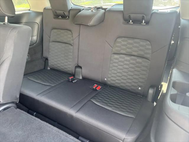2024 Nissan Pathfinder SV FWD