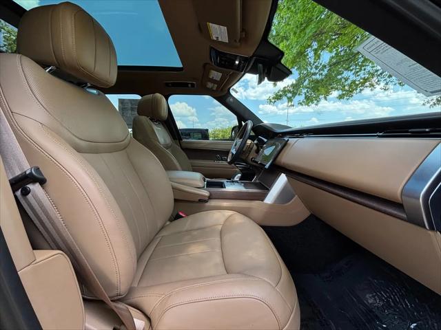 2024 Land Rover Range Rover P530 SE