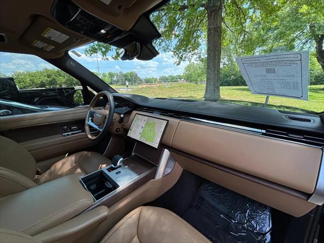 2024 Land Rover Range Rover P530 SE