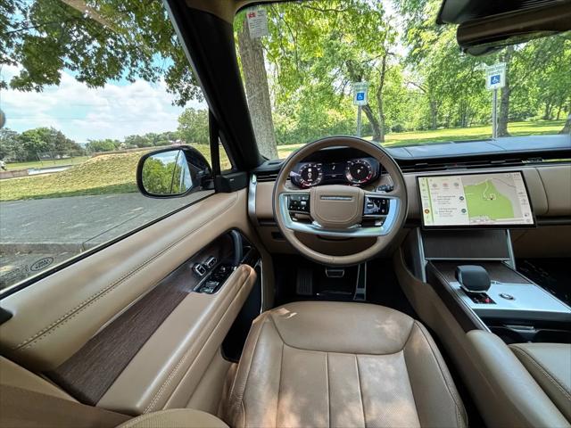 2024 Land Rover Range Rover P530 SE