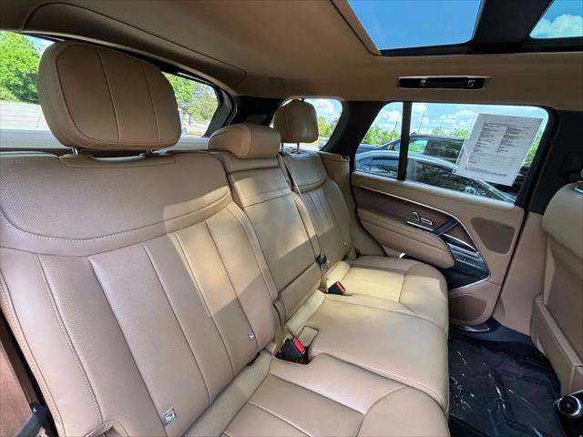 2024 Land Rover Range Rover P530 SE