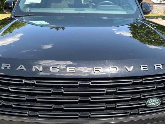 2024 Land Rover Range Rover P530 SE