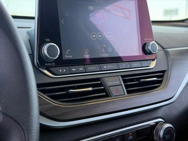 2025 Nissan Altima SV FWD