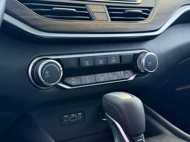 2025 Nissan Altima SV FWD
