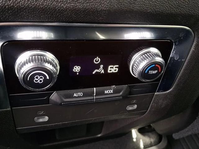 2021 GMC Yukon 4WD SLT