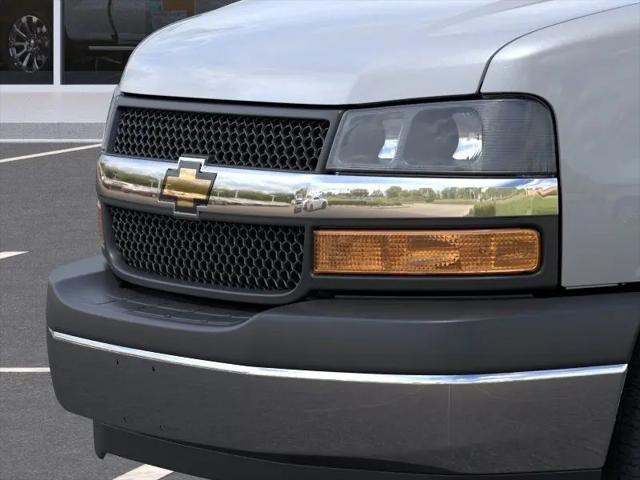 2026 Chevrolet Express Cargo Van 2500 Regular Wheelbase, WT, RWD