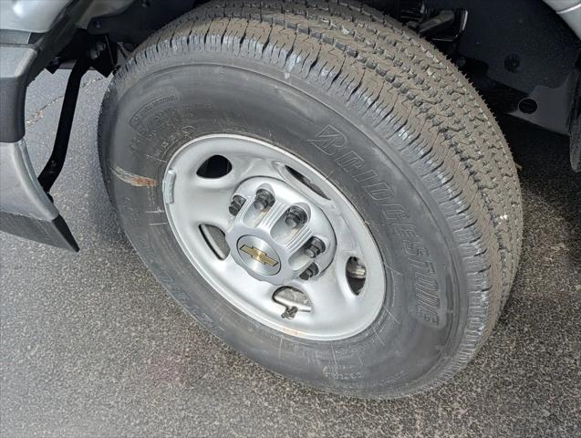 2026 Chevrolet Express Cargo Van 2500 Regular Wheelbase, WT, RWD