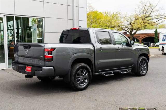 2025 Nissan Frontier Crew Cab SV 4x4