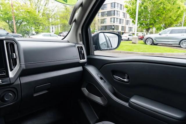 2025 Nissan Frontier Crew Cab SV 4x4