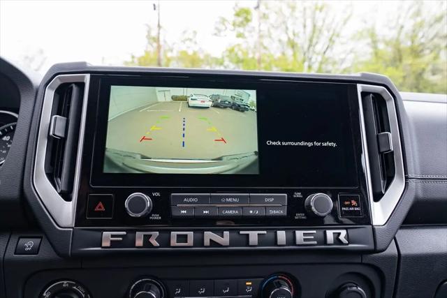 2025 Nissan Frontier Crew Cab SV 4x4