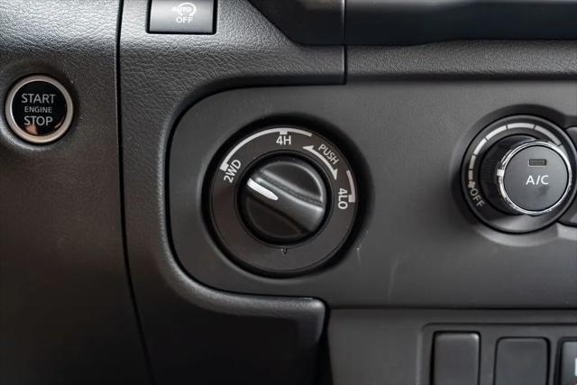 2025 Nissan Frontier Crew Cab SV 4x4