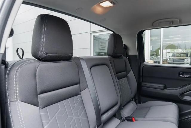 2025 Nissan Frontier Crew Cab SV 4x4