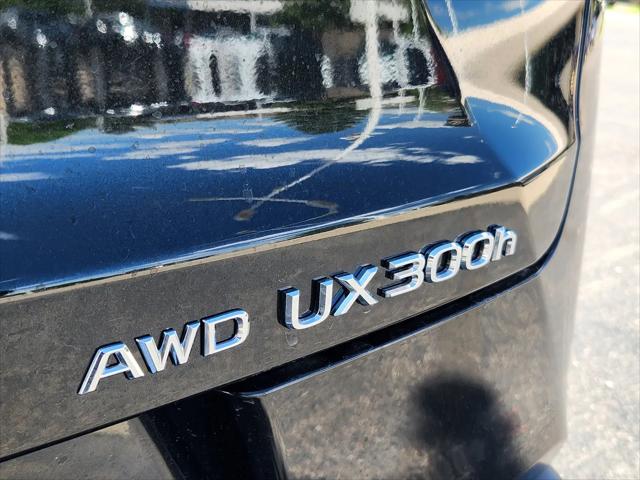 2026 Lexus 300 Premium AWD
