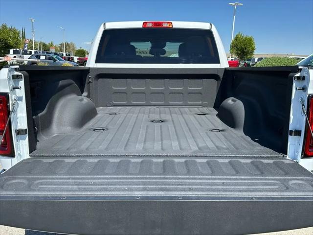 2026 Ram 2500 Big Horn Crew Cab 4x4 64 Box