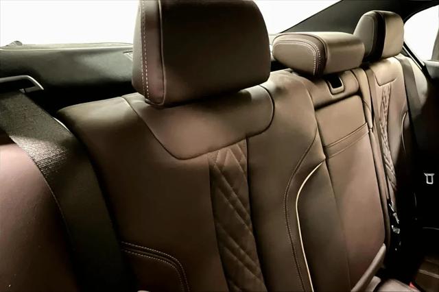 2022 BMW M5 i xDrive