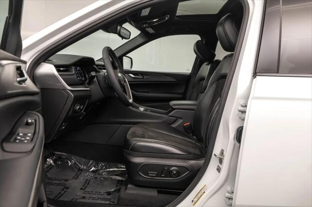 2023 Jeep Grand Cherokee L Altitude 4x4
