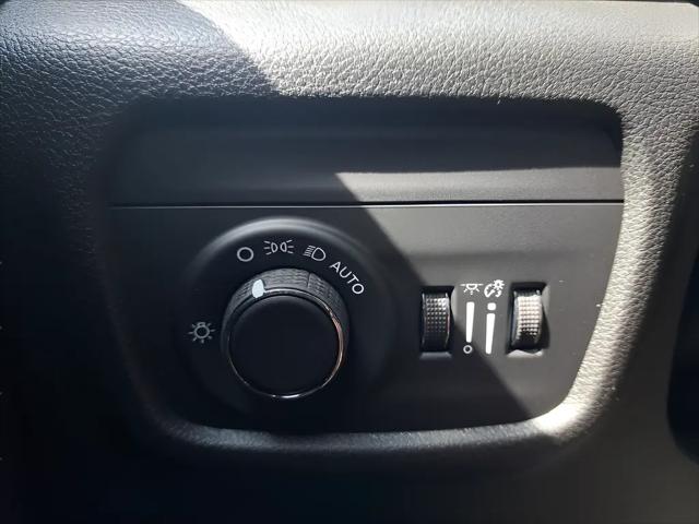 2026 Jeep Grand Cherokee L Altitude 4x4