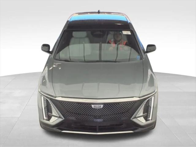2024 Cadillac iQ Luxury w/1SC