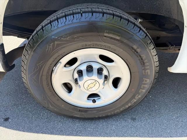 2020 Chevrolet Express Cargo Van RWD 2500 Regular Wheelbase WT