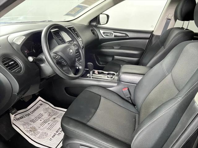 2019 Nissan Pathfinder S