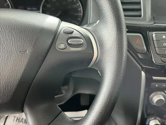 2019 Nissan Pathfinder S