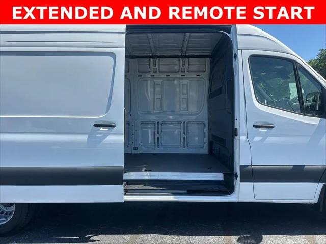 2025 Mercedes-Benz Sprinter Cargo Van High Roof 4-Cyl Diesel HO