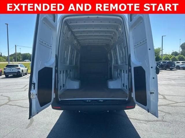 2025 Mercedes-Benz Sprinter Cargo Van High Roof 4-Cyl Diesel HO