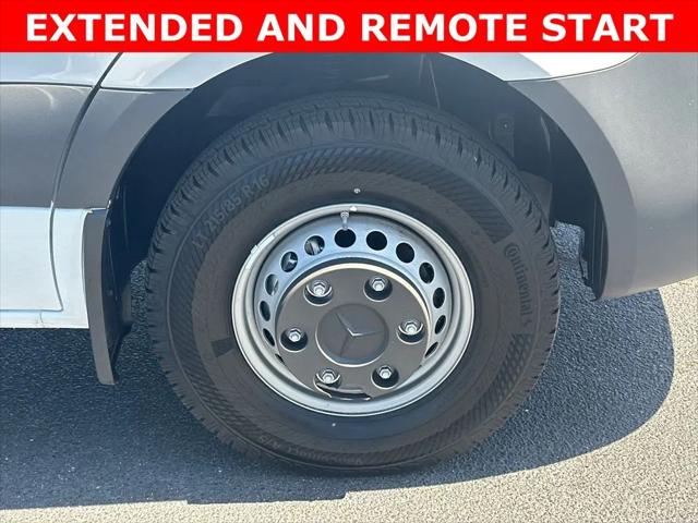 2025 Mercedes-Benz Sprinter Cargo Van High Roof 4-Cyl Diesel HO