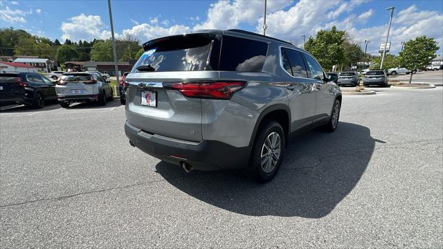 2023 Chevrolet Traverse AWD LT Cloth