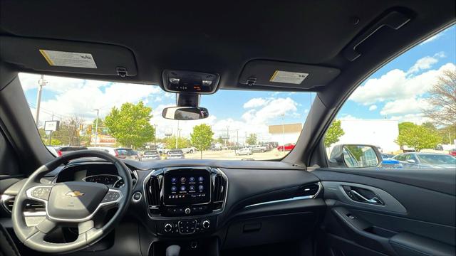 2023 Chevrolet Traverse AWD LT Cloth