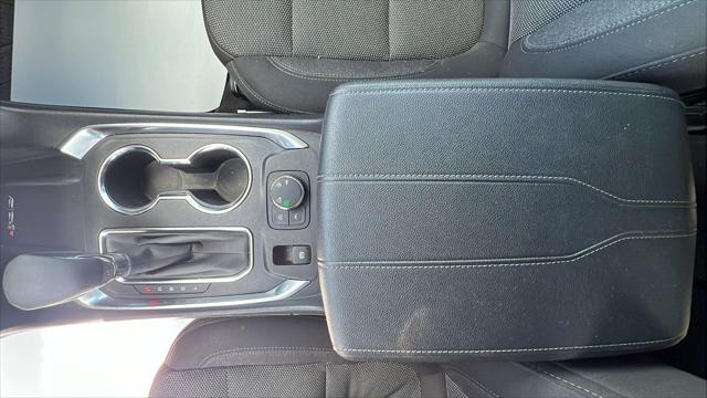 2023 Chevrolet Traverse AWD LT Cloth
