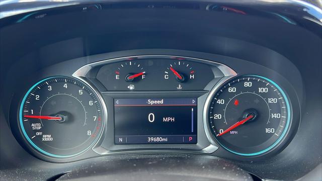 2023 Chevrolet Traverse AWD LT Cloth