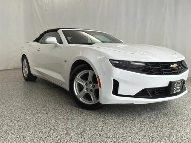 2020 Chevrolet Camaro RWD Convertible 1LT