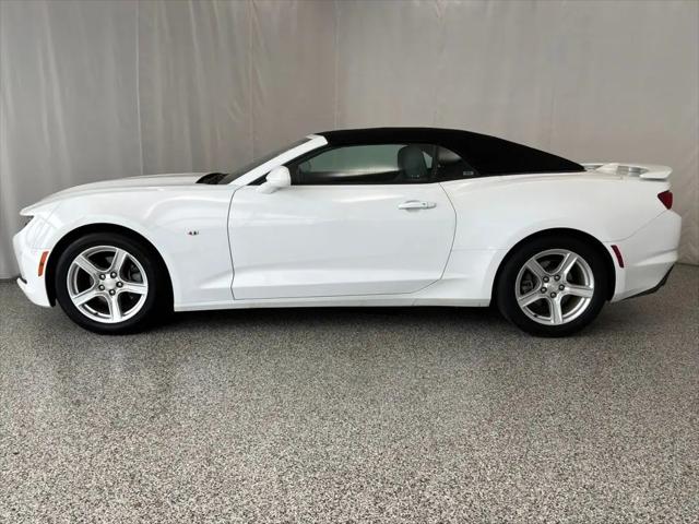 2020 Chevrolet Camaro RWD Convertible 1LT