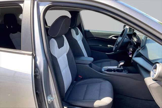 2025 Chevrolet Trax FWD LS