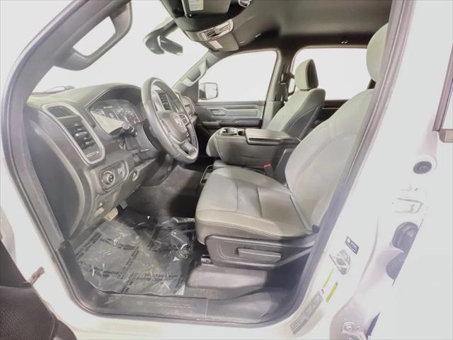 2023 Ram 1500 Big Horn Crew Cab 4x4 5'7" Box