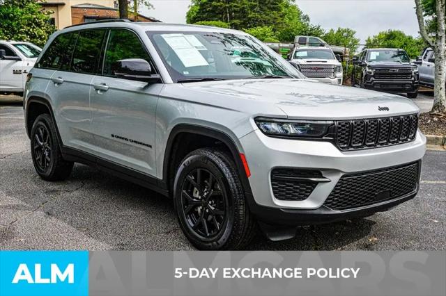 2025 Jeep Grand Cherokee Altitude 4x4